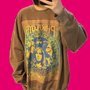 Urban Outfitters Crewneck L/XL